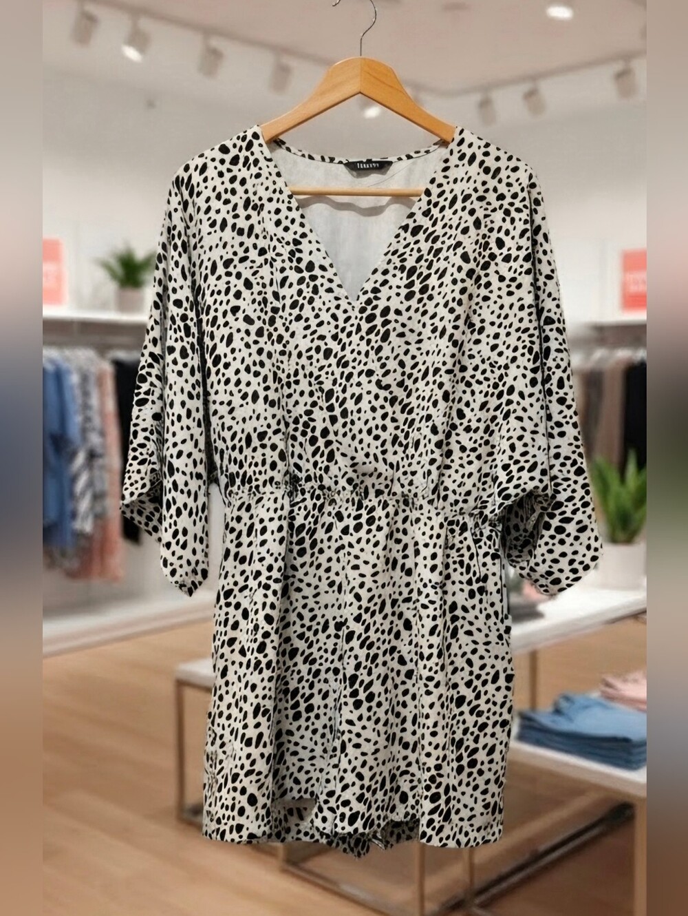 Dalmatian Print V-Neck Women’s Tunic Skort - Fashion - Size M